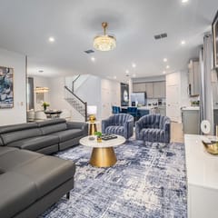 Solara’s Amazing 7 Bedrooms  themed house
