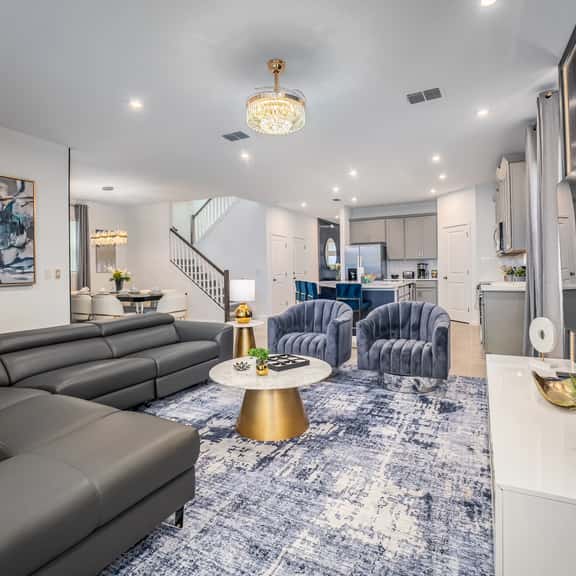 Solara’s Amazing 7 Bedrooms themed house - Image 1