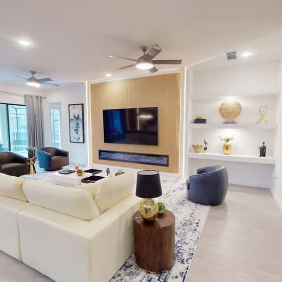 Luxurious 10-Bedroom Mansion in Paradiso Grande - Image 1