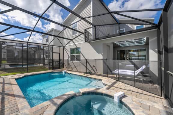 Solara’s Amazing 7 Bedrooms  themed house