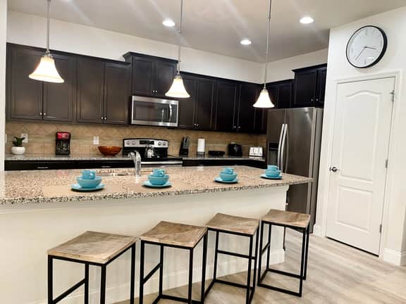 Luxury 5bd townhome | Gated Resort Community